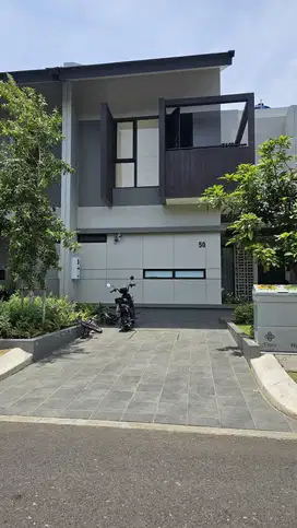 Dijual rumah summarecon cluster flora tipe freya