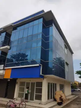 Ruko Hook / Hoek TEUKU UMAR  4 Lantai Karawaci