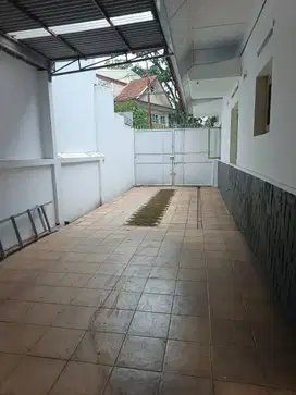 Sayap Pajajaran Disewa Rumah Nyaman Lingkungan Strategis  Siap Huni
