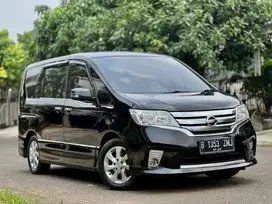 NISSAN SERENA HWS AT 2.0 2013 HITAM PAJAK PANJANG