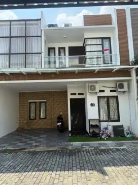 Dijual Rumah 2 Lantai Full Furnish