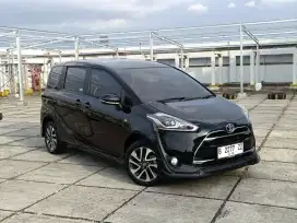(KM78RB ) TOYOTA SIENTA Q 1.5 AT 2017/PAJAK 1-2026