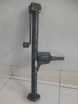 Dongkrak original Mercy W124 (Boxer)