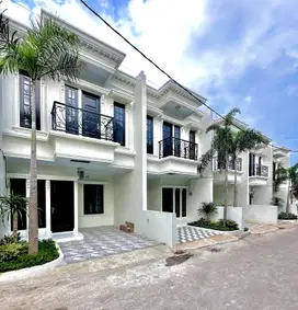 Rumah Mewah 1 M an dalam Townhouse Jagakarsa Jakarta selatan