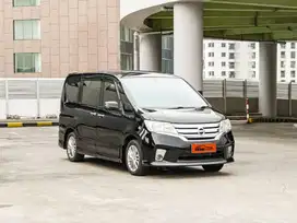 Nissan serena hws AT 2013
