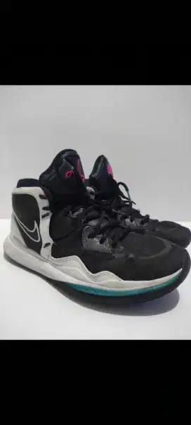 Sepatu Basket Nike Kyrie 8 Infinity South Beach