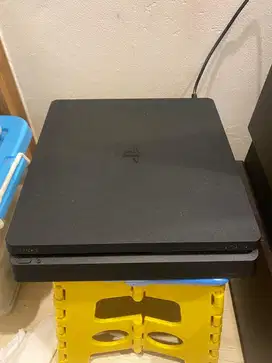 PS4 Slim 1Tb Sony Lokasi Pamulang