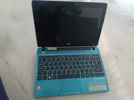 Laptop notebook acer aspire one 725