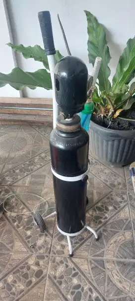 Tabung Oxigen kesehatan
