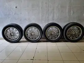 Jual cepat Velg bekas RT 17 ex innova