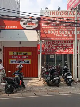 Disewakan Kios/ Ruko daerah Bintaro, Tangerang Selatan