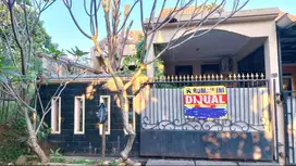 Dijual Rumah semi furnish