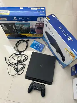 ps 4 slim 1 tb seri 2218b fullset tanpa game