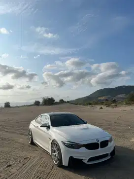 BMW F82 M4 Coupe 2015