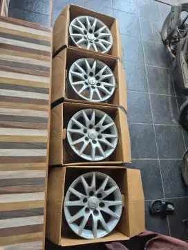 Bismillah Velg oem Pajero Exeed 2010 original