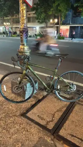 sepeda Road Bike Paragon