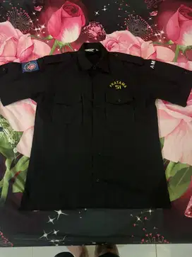 Dijual baju kemeja lengan pendek