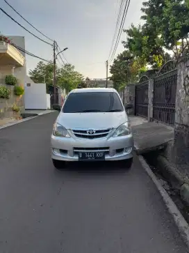 TOYOTA AVANZA E 1.3cc Manual