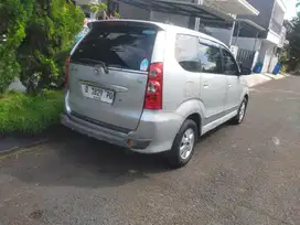 Toyota Avanza 2010 Bensin