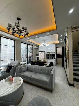 Kondisi TERAWAT Jarang Dipakai Rumah Citraland Oakwood Surabaya