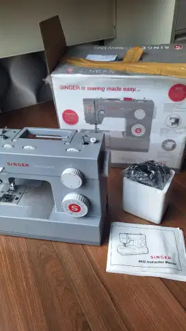 Singer heavy duty 4432