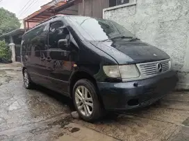 MERCEDES BENZ VIANO V230 Automatic Tahun 1996