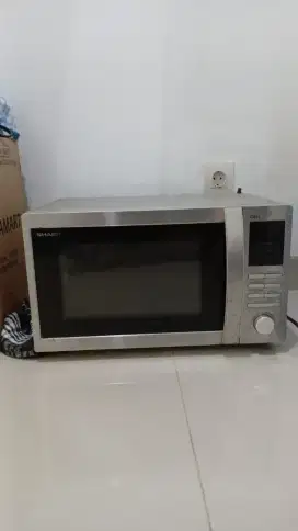 Microwave sharp terawat