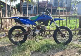 Supermoto Trail basic Honda CS1 125 cc Tune Up