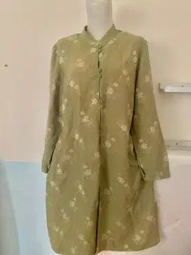 Kebaya tunik hijau
