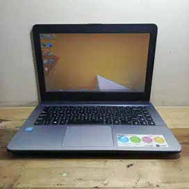 Laptop Asus SSD 128 GB siap pakai
