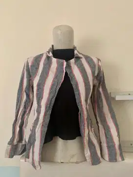 Blazer abu abu maroon