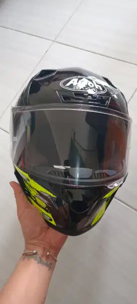 Helm airoh akuna yellow
