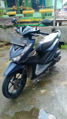 Jual Honda Beat Deluxe 2021 akhir body mulus mesin halus