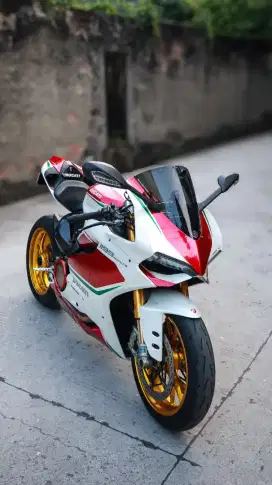 Ducati panigale 1199 S tahun 2012