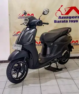 Yamaha grand filano warna hitam doff tahun 2023