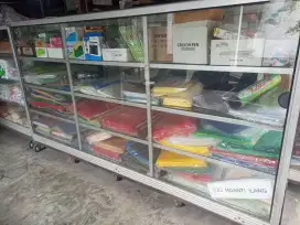 Etalase panjang 2 Meter