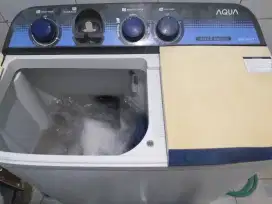 Mesin cuci aqua