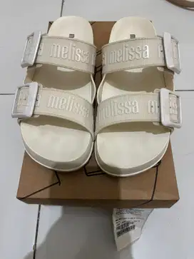Sendal Melissa cozy slide M lover AD White