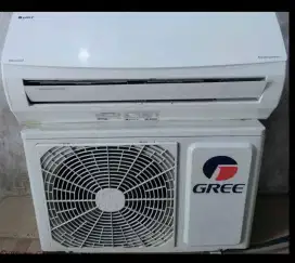 Jual ac Gree 3/4 pk R410 lowwat 590 watt kondisi 95% ori semua