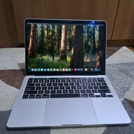 MacBook Pro 2020 13inch Touchbar