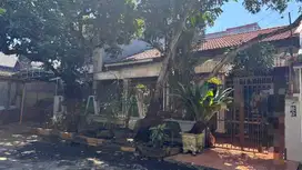 RUMAH SUDUT 2 LANTAI DI PANAKKUKANG MAS