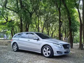 Mercedes-Benz R300 2011
