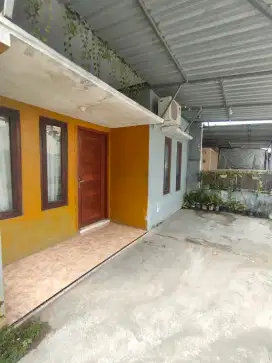 Home Stay Full Furnihed Harian Jogja