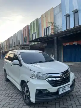 XENIA R SPORTY 2017 MT