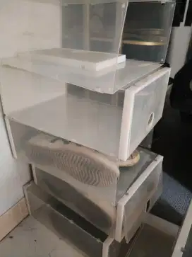 Tempat sepatu bisa susun sendiri