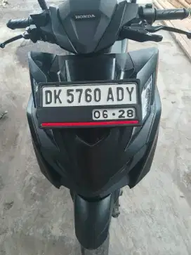 Honda Vario 160cc tahun 2023.low kilometer