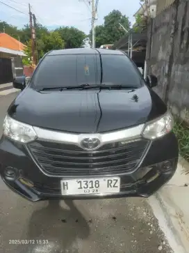 TOYOTA AVANZA 2016