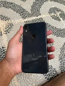 iPhone XR 64GB Kemenperin Fullset