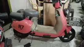 Jasa service sepeda listrik