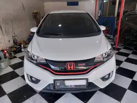 Jazz RS matic 2016 pajak hidup tape FLOATING unit siap pakai
